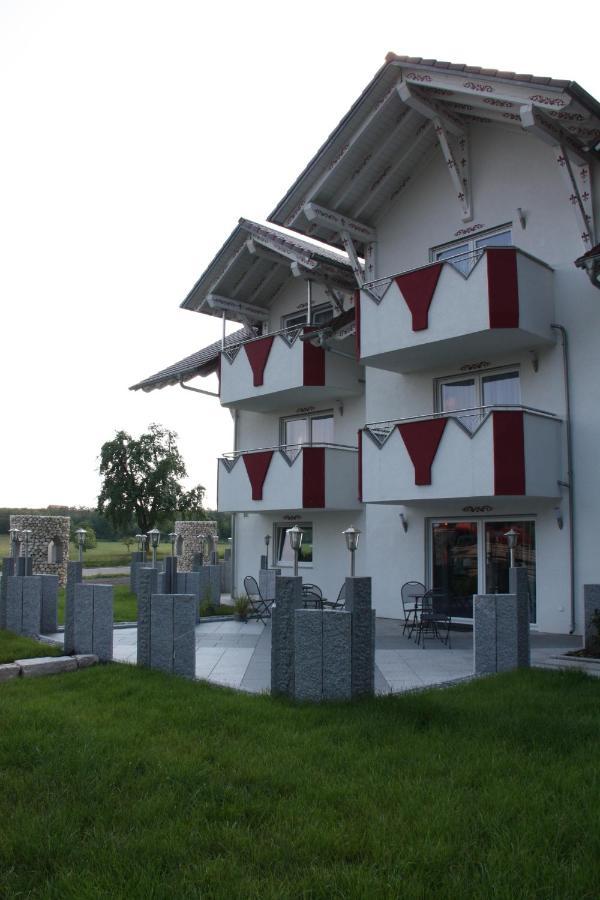 WuestenrotZum Kreuzritter公寓式酒店 外观 照片