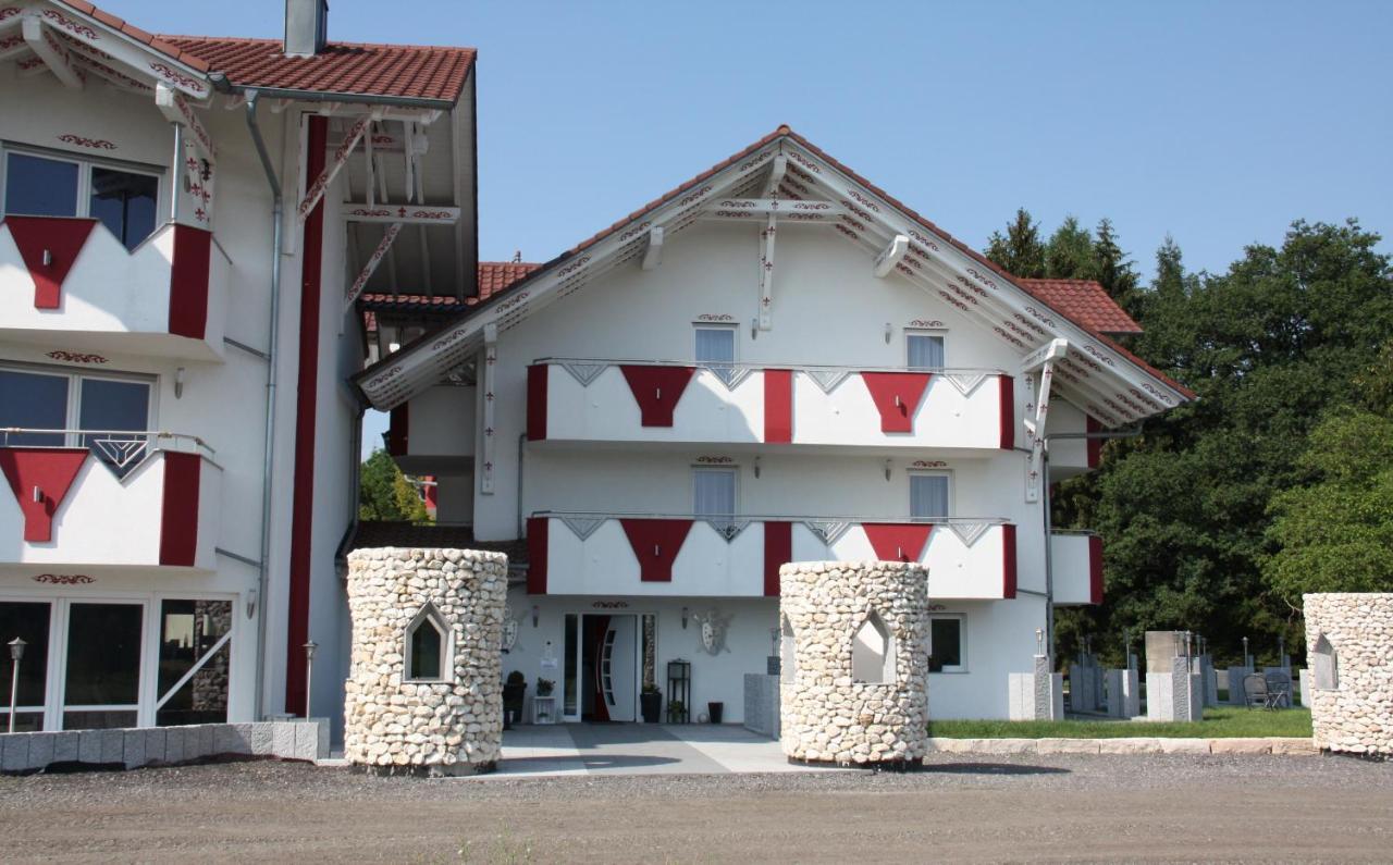 WuestenrotZum Kreuzritter公寓式酒店 外观 照片